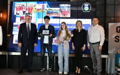 U ORGANIZACIJI GRADA SISKA I ZAJEDNICE SPORTSKIH UDRUGA GRADA SISKA URUČENA SU PRIZNANJA NAJBOLJIM SISAČKIM SPORTAŠIMA